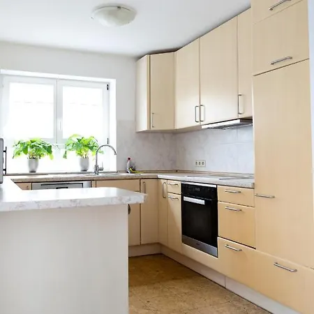 Marina فايل أم راين